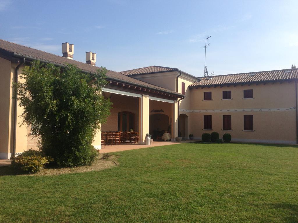 Agriturismo Alle Rose Villa Ca Baglioni Exterior photo