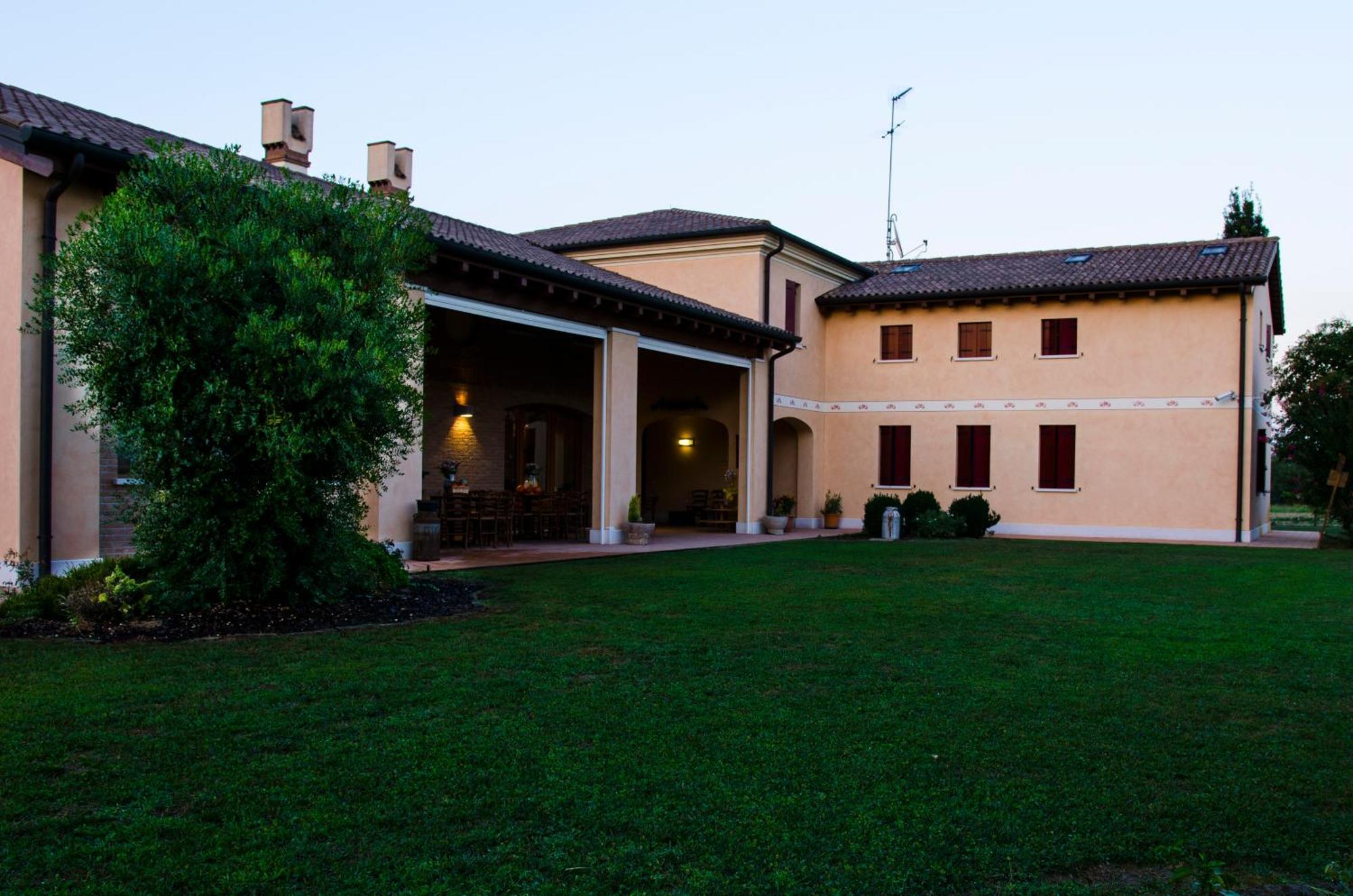 Agriturismo Alle Rose Villa Ca Baglioni Exterior photo